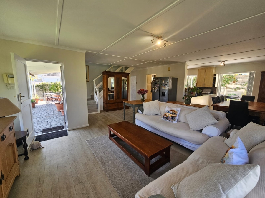 3 Bedroom Property for Sale in Heather Park Western Cape